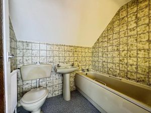 Photo 9- click for photo gallery